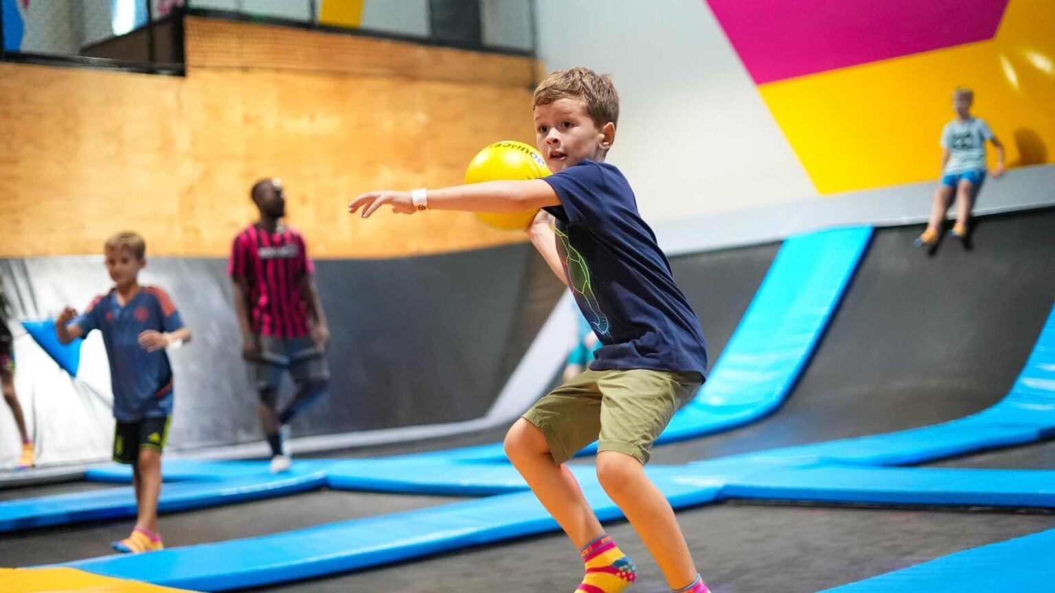 Bounce Trampoline Dodgeball Matchplay